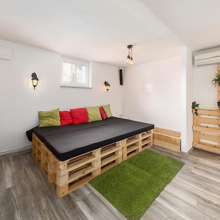Apartments Rok Ljubljana Extérieur photo